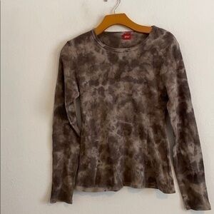 GLIMA BROWN SWEATER SIZE LARGE